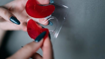 8 Foods for Stronger Nails to Add to Your Diet