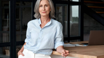 what to wear when you are 50