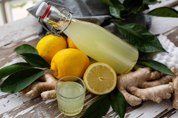 Ginger and lemon juice