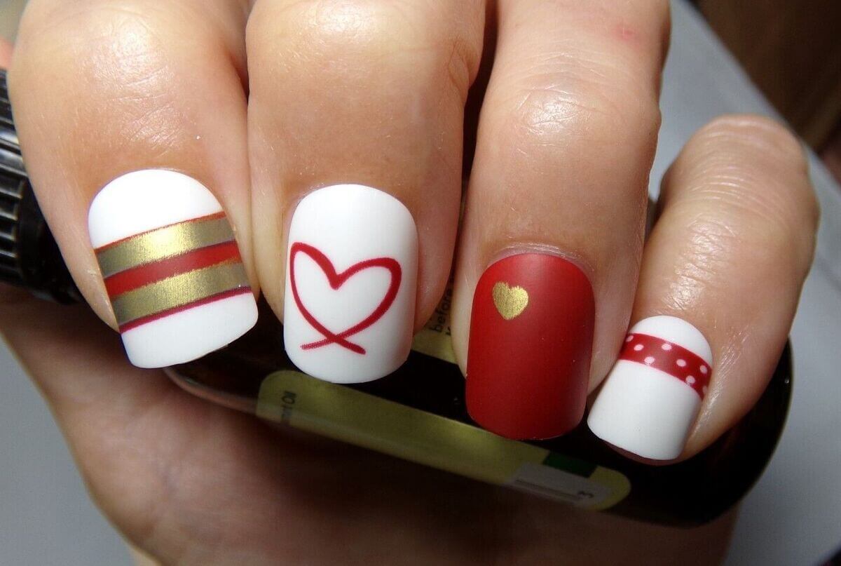 mat love nails