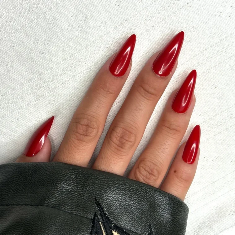 Stiletto Nails