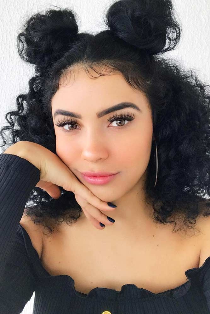 curly Mini Space Buns