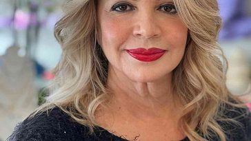 Very Layered Haircuts for Medium Hair Over 50