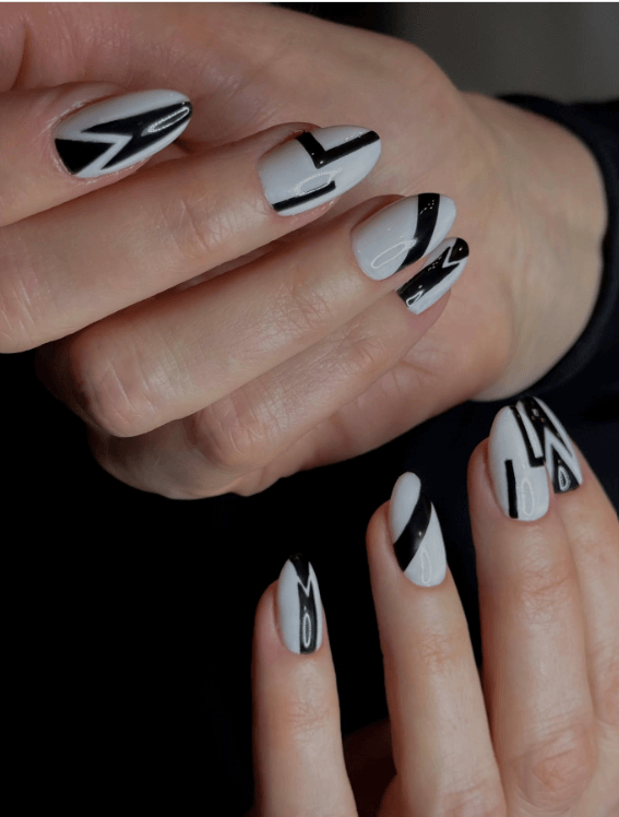 Black Nails with Geometric Lines