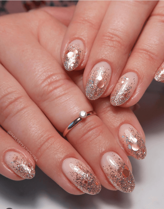Glitter Gradient nails