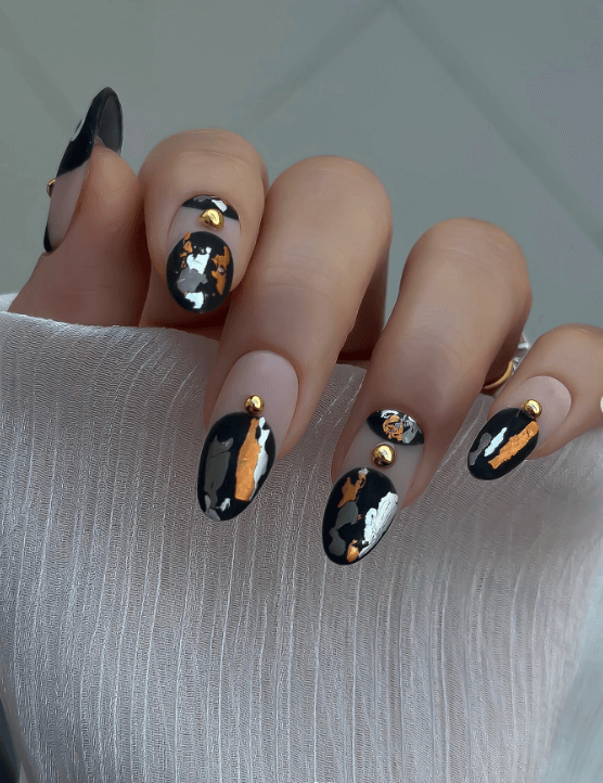 Metallic Foil Accent