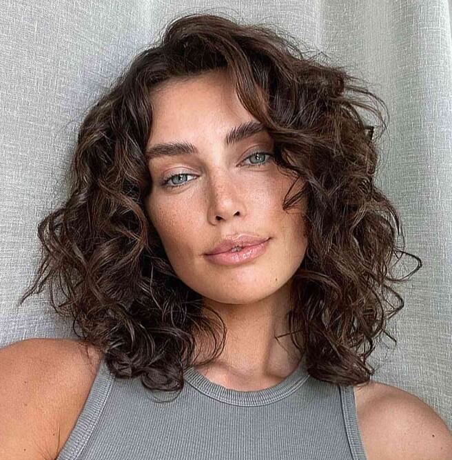 Side-Parted Curly Bob